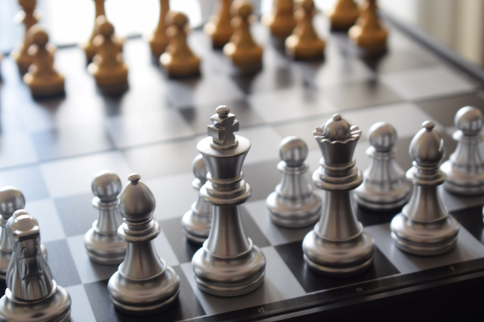 Защита Филидора в шахматах за белых, ловушки и варианты